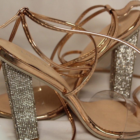 Shoes - Stepping out heels  size 39